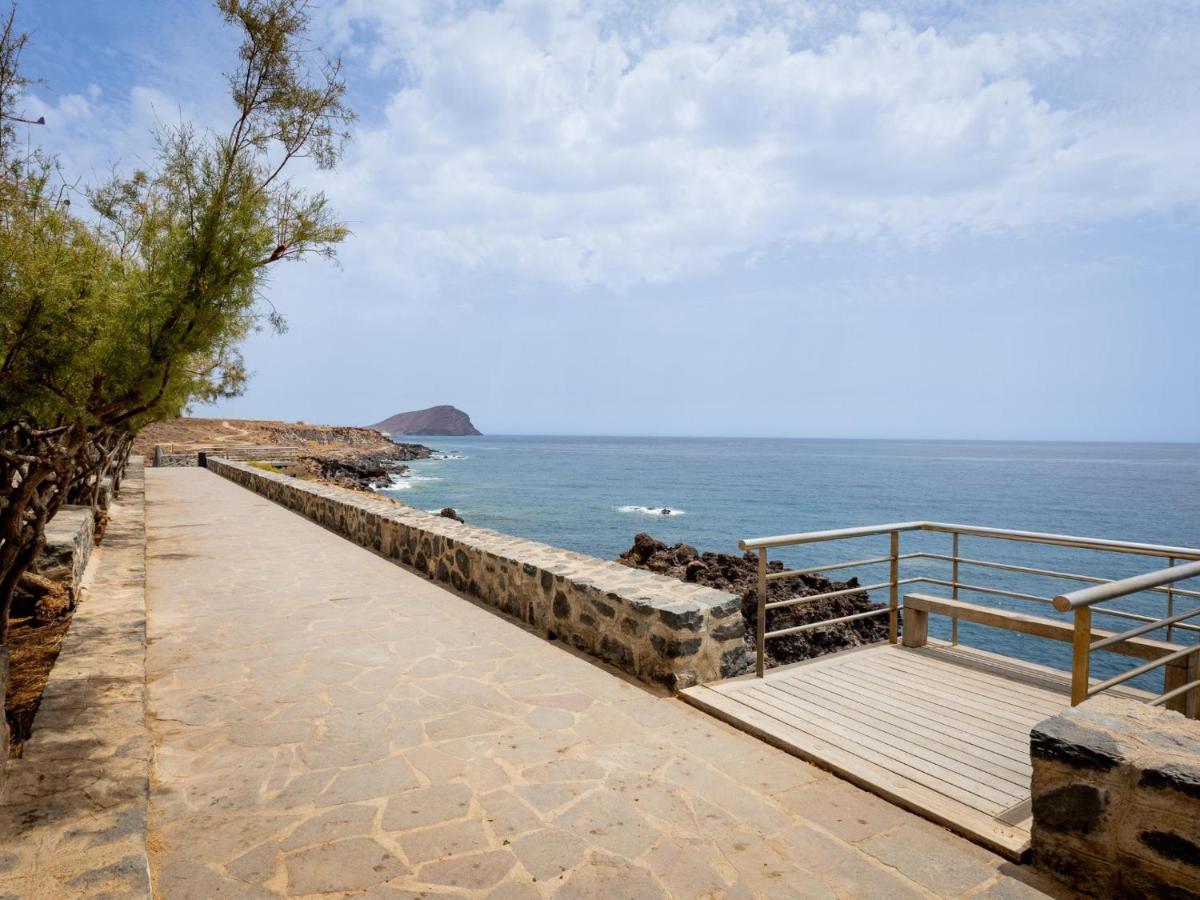 Las Rocas By The Ocean, Wifi And Sea View Los Abrigos Exterior photo